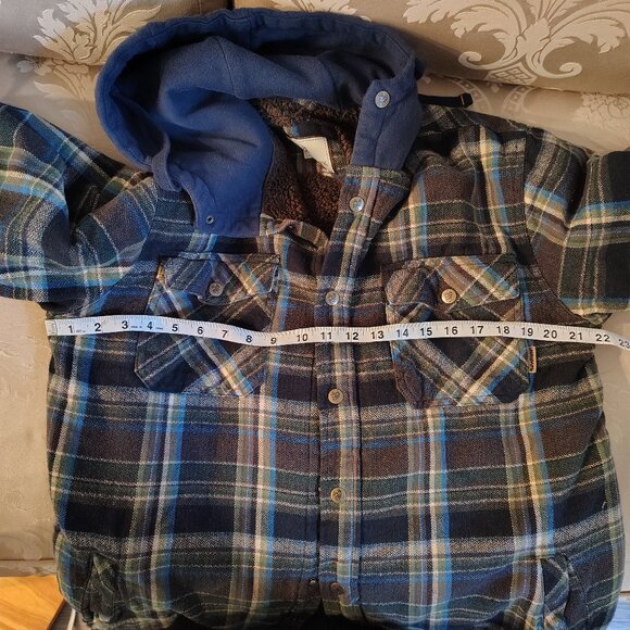 Legendary Men's Camp Night Berber Lined Hooded Flannel Shirtket - Picture 4 of 16
